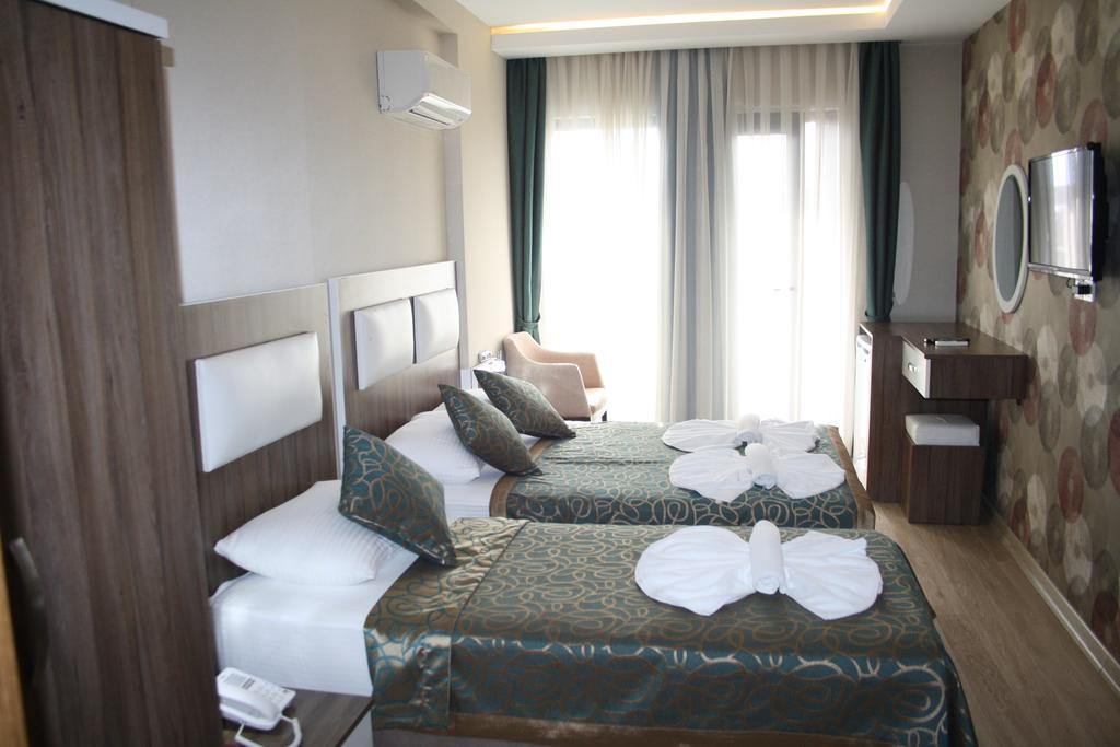 Inciler Hotel Altınoluk Pokoj fotografie