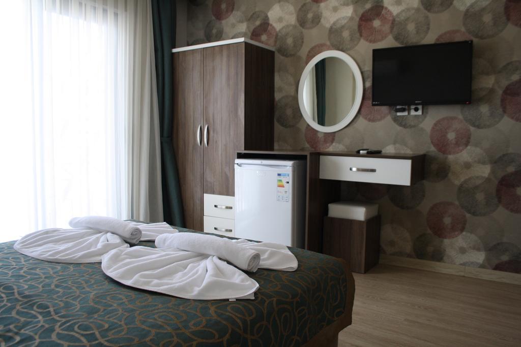 Inciler Hotel Altınoluk Pokoj fotografie